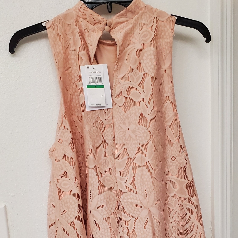 Lace Top - Picture 4 of 5